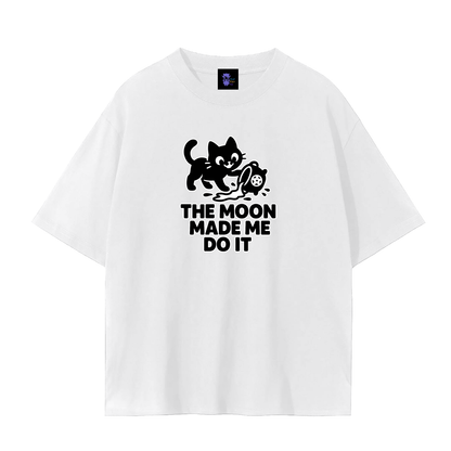 The Moon Made Me Do It (Cat) – Witchy Plain Tee